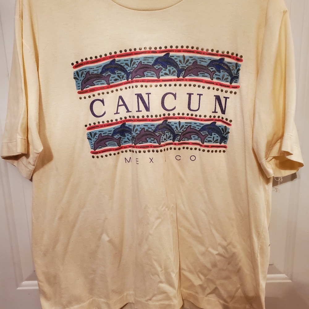 Cancun Tshirt Large Cream